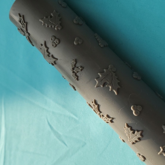 Rolling rubber stamps; Holiday/Christmas and/or Baby Shower print - Picture 4 of 4